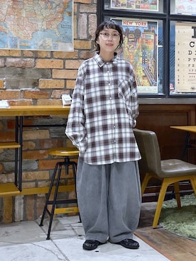 「niko and...（ニコアンド）のギャザーローファー（ローファー、ブラック系）」を使った、おやぶさん（レディース・157cm）の秋コーディネート