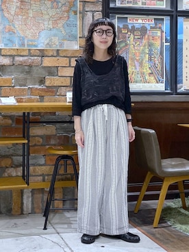 「niko and...（ニコアンド）のアイテム（ベスト）」を使った、おやぶさん（レディース・157cm）の秋コーディネート
