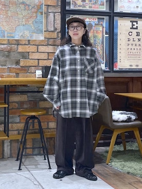 「niko and...（ニコアンド）のギャザーローファー（ローファー、ブラック系）」を使った、おやぶさん（レディース・157cm）の秋コーディネート