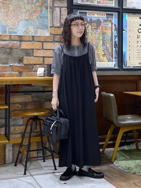 「アイテム（ボストンバッグ、ブラック系）」を使った、おやぶさん（レディース・157cm）の秋コーディネート