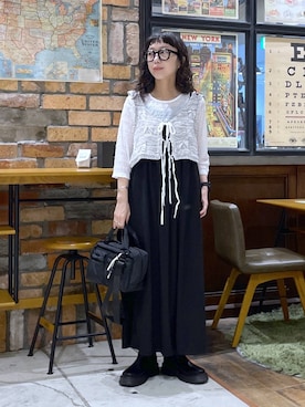 「niko and...（ニコアンド）のアイテム（ベスト）」を使った、おやぶさん（レディース・157cm）の秋コーディネート