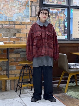 「niko and...（ニコアンド）のベロアクシュイージーパンツ（その他パンツ、ブラック系）」を使った、おやぶさん（レディース・157cm）の秋コーディネート