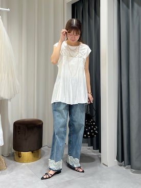「DouDou（ドゥドゥ）のポインテッドクロスサンダル（その他シューズ、ブラック系）」を使った、mocaさん（レディース・167cm）の夏コーディネート