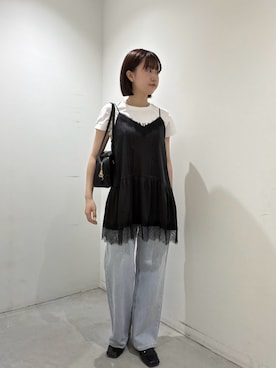 「NATURAL BEAUTY BASIC（ナチュラルビューティーベーシック）のフロッキーロゴＴシャツ（Tシャツ/カットソー、ホワイト系）」を使った、Honokaさん（レディース・164cm）の夏コーディネート