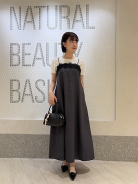 「NATURAL BEAUTY BASIC（ナチュラルビューティーベーシック）のアイテム」を使った、Honokaさん（レディース・164cm）の夏コーディネート