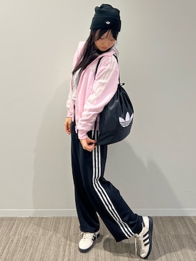 「アイテム（エコバッグ/サブバッグ）」を使った、URさん（レディース・168cm）の秋コーディネート