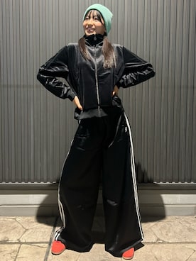 「アイテム（ジャージ）」を使った、URさん（レディース・168cm）の秋コーディネート