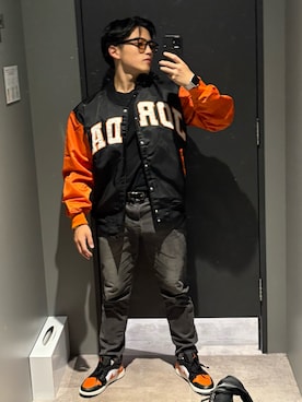 「アイテム（デジタル腕時計）」を使った、yuito さん（メンズ・167cm）の秋コーディネート