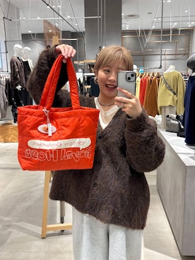 「アイテム（トートバッグ、オレンジ系）」を使った、nozomi2lepsimさん（レディース・158cm）の秋コーディネート