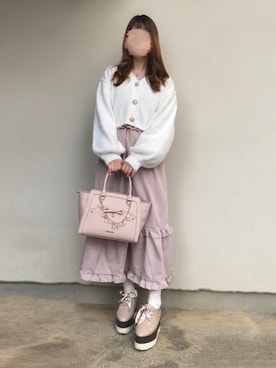 「フェザー」｜「アイテム（その他シューズ）」を使った、🐰ㅤメ ｲ ﾒ ｲㅤ🐰さん（レディース・153cm）の冬コーディネート