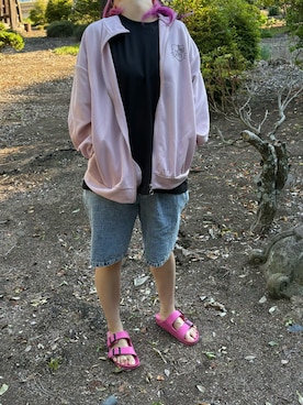 「no brand（ノーブランド）のアイテム（サンダル、ピンク系）」を使った、🐸🐸たつきてぃー🧸さん（レディース・162cm）の春コーディネート