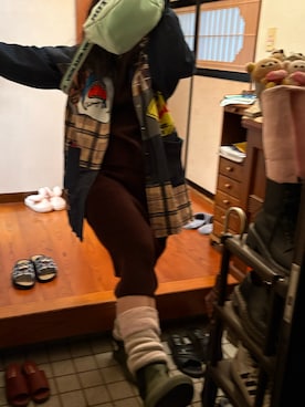 「アイテム（レッグウォーマー）」を使った、🐸🐸たつきてぃー🧸さん（レディース・163cm）の冬コーディネート