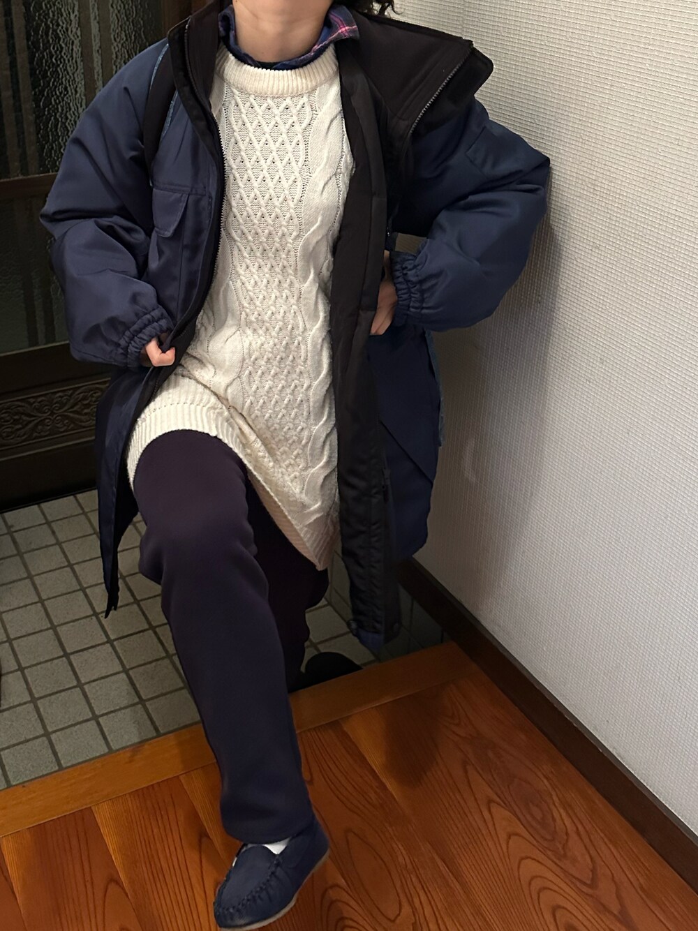 「ラッキーカラーはネイビー、ラッキーカラーは白、事務の人、水曜日のたつきてぃーどうでしょう、冬たつきてぃー、冬アウター、1月っ、10日っ、チャリで来た、チャリ通勤」｜「防寒着のアイテム（その他アウター、ブルー系）」を使った、🐸🐸たつきてぃー🧸さん（レディース・162cm）の冬コーディネートの1枚目の写真