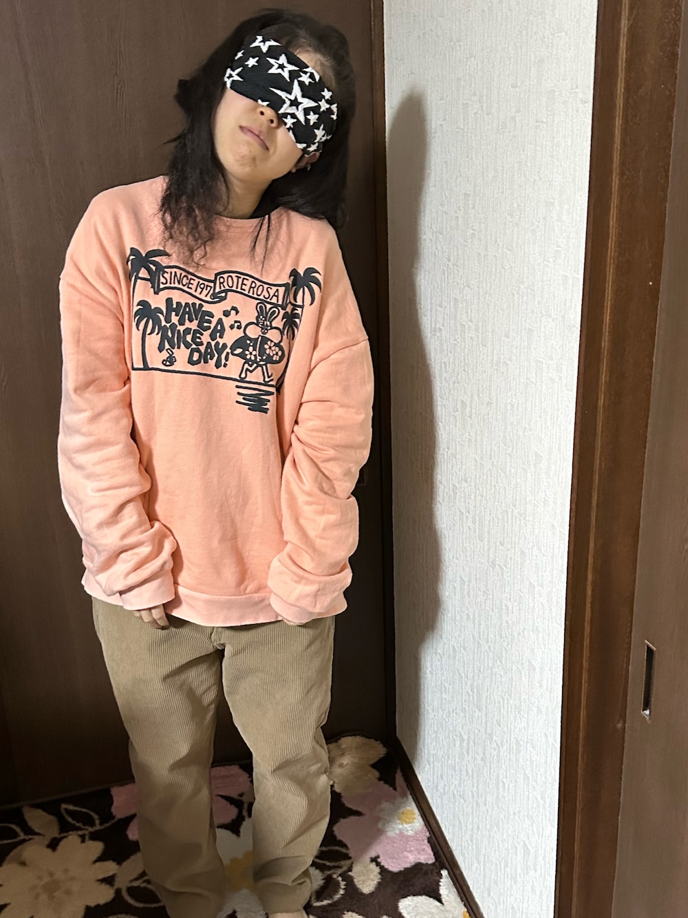 「冬コーデ、ラッキーカラーはオレンジ、ラッキーカラーはベージュ、事務の人、月曜日のたつきてぃー、12月っ、16日っ、冬たつきてぃー」｜「Honeysのアイテム（ジャケット/アウター、ベージュ系）」を使った、🐸🐸たつきてぃー🧸さん（レディース・163cm）の冬コーディネートの1枚目の写真