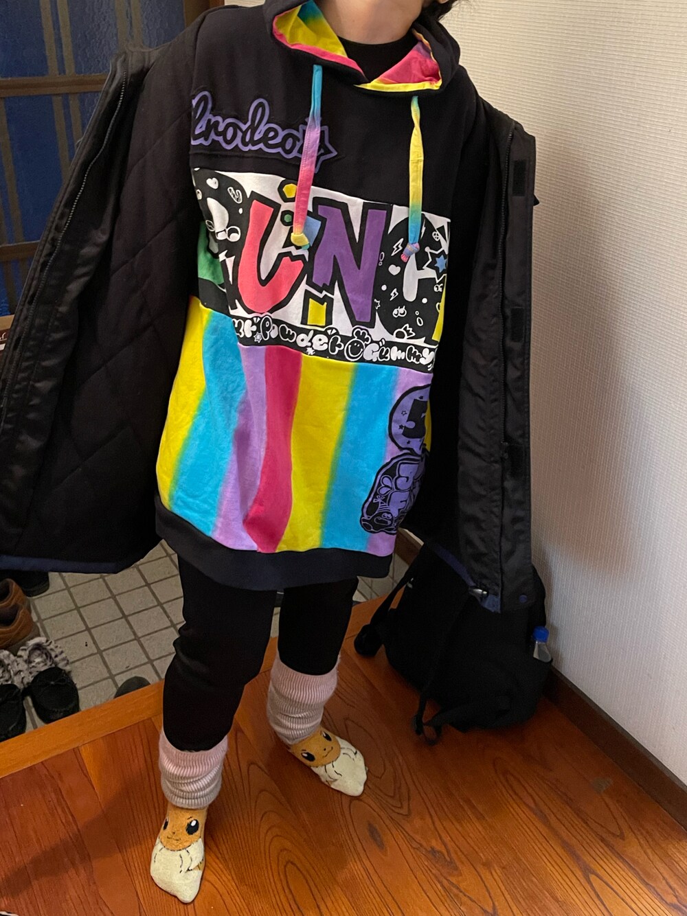 「はなきんはなきん、たつ金曜ロードショー、カラーパレット、ラッキーカラーは黒、ラッキーカラーは白、事務の人、2月っ、18日っ」｜「防寒着のアイテム（その他アウター、ブルー系）」を使った、🐸🐸たつきてぃー🧸さん（レディース・162cm）の冬コーディネートの1枚目の写真