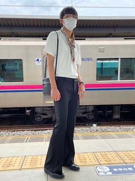 「Adoon plain（アドーンプレーン）のアイテム（パンツ）」を使った、Endoさん（メンズ・175cm・20代）の夏コーディネート