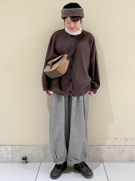 「レースブラウス」｜「アイテム（その他）」を使った、satomiさん（レディース・152cm）の冬コーディネート