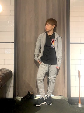 「1piu1uguale3 RELAX（ウノピュウノウグァーレトレリラックス）のアイテム（パーカー）」を使った、Sさん（メンズ・160cm）の夏コーディネート