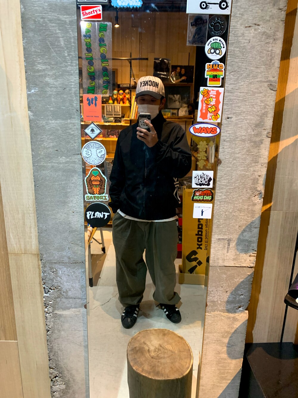 「今日のコーデ、休日スタイル、おしゃれさんと繋がりたい、SK8、skater、スケータースタイル、スケーター、street、streetstyle、ストリート、ストリートコーデ、ストリートファッション、古着、古着コーデ、stylesample」｜「HOCKEYのアイテム（キャップ、グレー系）」を使った、TKKさん（メンズ・174cm）の秋コーディネートの1枚目の写真