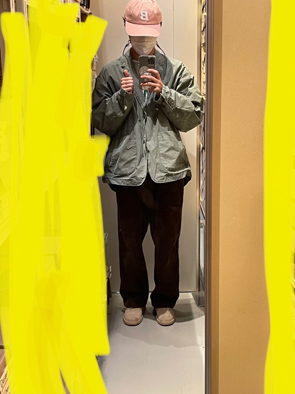 「ssz、jcrew、1ldk、Desert boots、clarks」｜「J.CREWのアイテム（パンツ、ブラウン系）」を使った、からあげさん（メンズ・170cm）の秋コーディネートの1枚目の写真