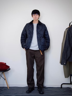 「アイテム（チノパンツ）」を使った、PEEYANさん（メンズ・180cm）の冬コーディネート