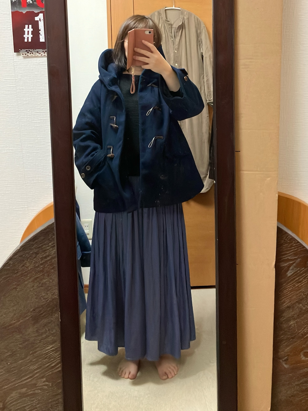 「ABAHOUSEのアイテム（その他パンツ、ブルー系）」を使った、みみさん（レディース・157cm）の春コーディネートの1枚目の写真