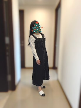 「RAY CASSIN（レイカズン）のアイテム（ジャンパースカート）」を使った、Shan さん（レディース・157cm）の冬コーディネート