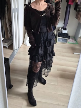 「HARE（ハレ）の【NANA×HARE】レースフリルイレヘムスカート（スカート、ブラック系）」を使った、れんさん（レディース・151cm）の秋コーディネート