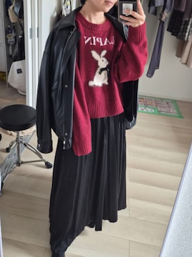 「PALEMOのアイテム（ニット/セーター、レッド系）」を使った、れんさん（レディース・151cm）の秋コーディネート