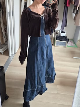 「AZUL by moussy（アズールバイマウジー）のジップアップジャンパースカート（ジャンパースカート、ブルー系）」を使った、れんさん（レディース・151cm）の秋コーディネート
