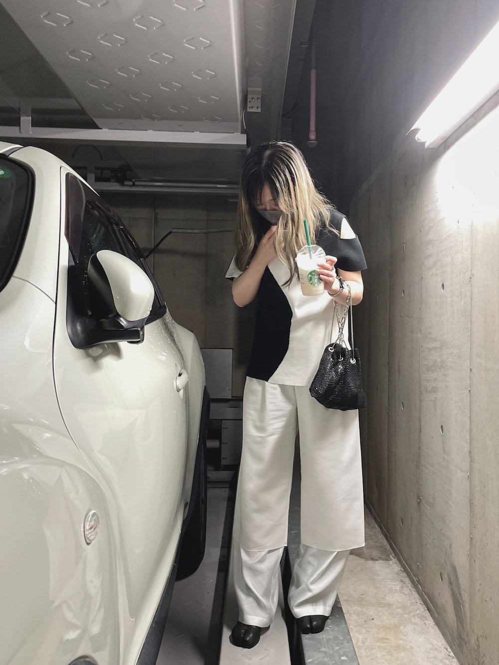 「未来のWEARISTAプロジェクト、UNITED TOKYO、LECIELBLEU、Maison Margiela」｜「UNITED TOKYOのジオメトリックインターシャニット　サマーニット（ニット/セーター、ホワイト系）」を使った、spaさん（レディース・151cm）の秋コーディネートの1枚目の写真