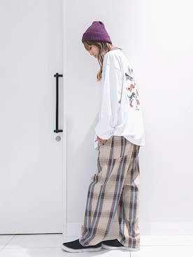 「Right-on（ライトオン）のアイテム（ニットキャップ/ビーニー）」を使った、asukaさん（レディース・168cm）の秋コーディネート