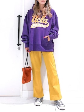 「UCLA（ユーシーエルエー）のアイテム」を使った、asukaさん（レディース・168cm）の秋コーディネート