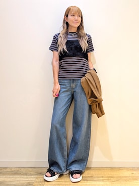 「Levi's（リーバイス）のLevi's(リーバイス)【レディース】「CINCH」バギー（デニムパンツ、ブルー系）」を使った、asukaさん（レディース・168cm）の夏コーディネート
