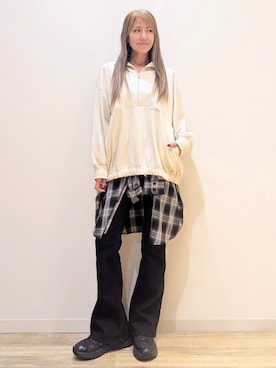 「SOMETHING（サムシング）のアイテム」を使った、asukaさん（レディース・168cm）の秋コーディネート