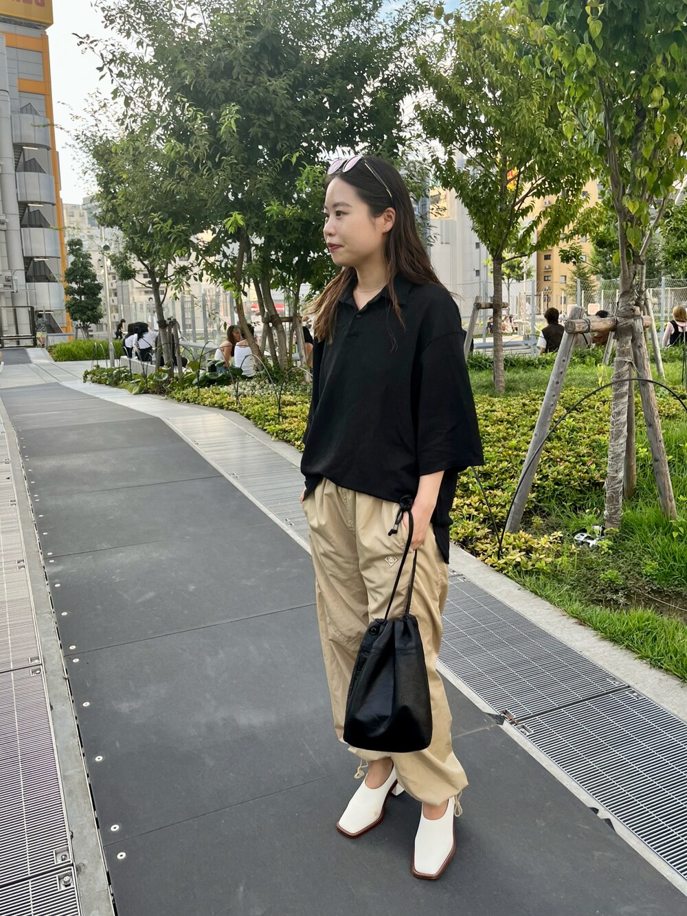 「休日コーデ、ポロシャツ、stussy、ootd、休みの日」｜「Plan Cのアイテム（シューズ、ホワイト系）」を使った、sihoさん（レディース・155cm）の秋コーディネートの1枚目の写真