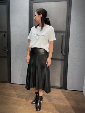 Mayu (ALLSAINTS)さんのコーディネート