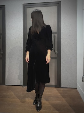 Mayu (ALLSAINTS)さんのコーディネート