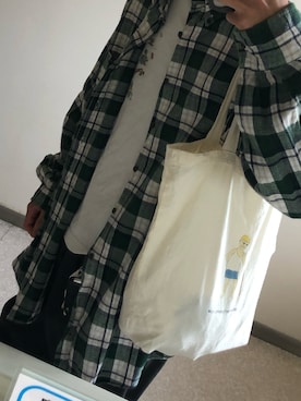 「FLAGSTUFF（フラグスタフ）のアイテム（トップス）」を使った、ころさん（メンズ・165cm）の春コーディネート