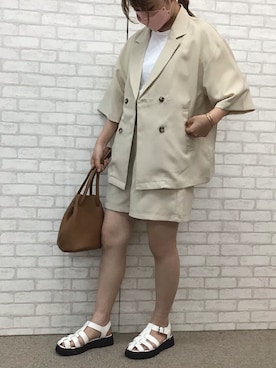 libelle more staffさんのコーディネート