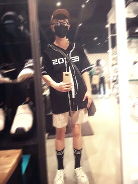 Ray Chenさんのコーディネート