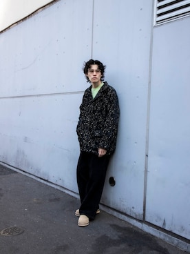 「アイテム（スリッポン）」を使った、Noro Yuiさん（メンズ・176cm）の秋コーディネート