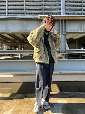「URBAN RESEARCH（アーバンリサーチ）のアイテム（パーカー）」を使った、Noro Yuiさん（メンズ・176cm）の冬コーディネート