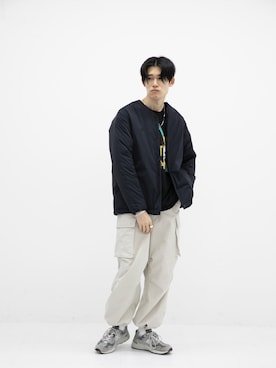 「URBAN RESEARCH（アーバンリサーチ）のアイテム（スウェット）」を使った、Noro Yuiさん（メンズ・176cm）の秋コーディネート