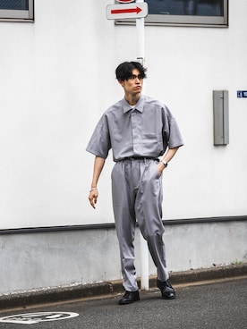 「URBAN RESEARCH（アーバンリサーチ）のアイテム（アクセサリー）」を使った、Noro Yuiさん（メンズ・176cm）の春コーディネート