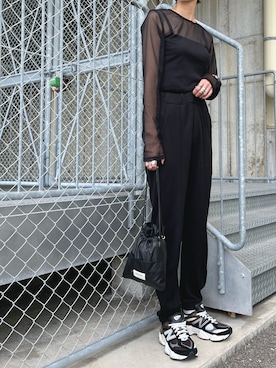 「ONE（ワン）のアイテム（パンツ）」を使った、maichinさん（レディース・178cm）の秋コーディネート