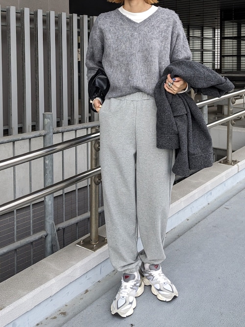 U9060GRY GRAY（スニーカー）｜New Balance（ニューバランス）の