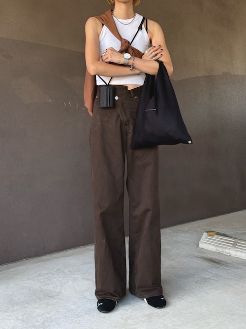 25年AW新作】CROSS CHINO WIDE STRAIGHT（チノパンツ）｜MOUSSY