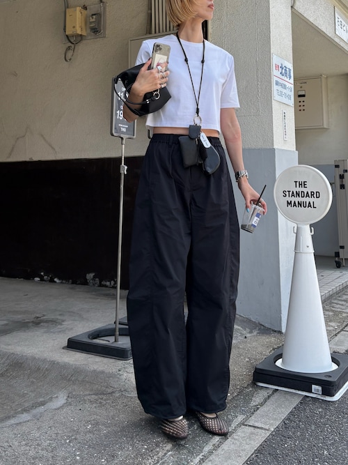 「MOUSSY（マウジー）のCURVE LINE EASY パンツ（スウェットパンツ）」を使った、maichinさん（レディース・178cm）の夏コーディネート