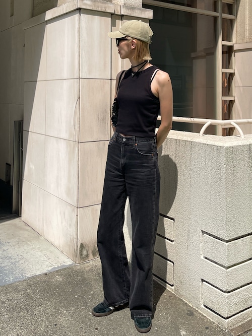 Levi's 飯豊まりえ別注 RIBCAGE WIDE LEG IM ブラック 【公式